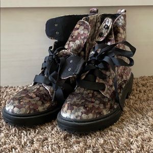 Flower Patterned Boots